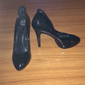 Black BCBG generation heels